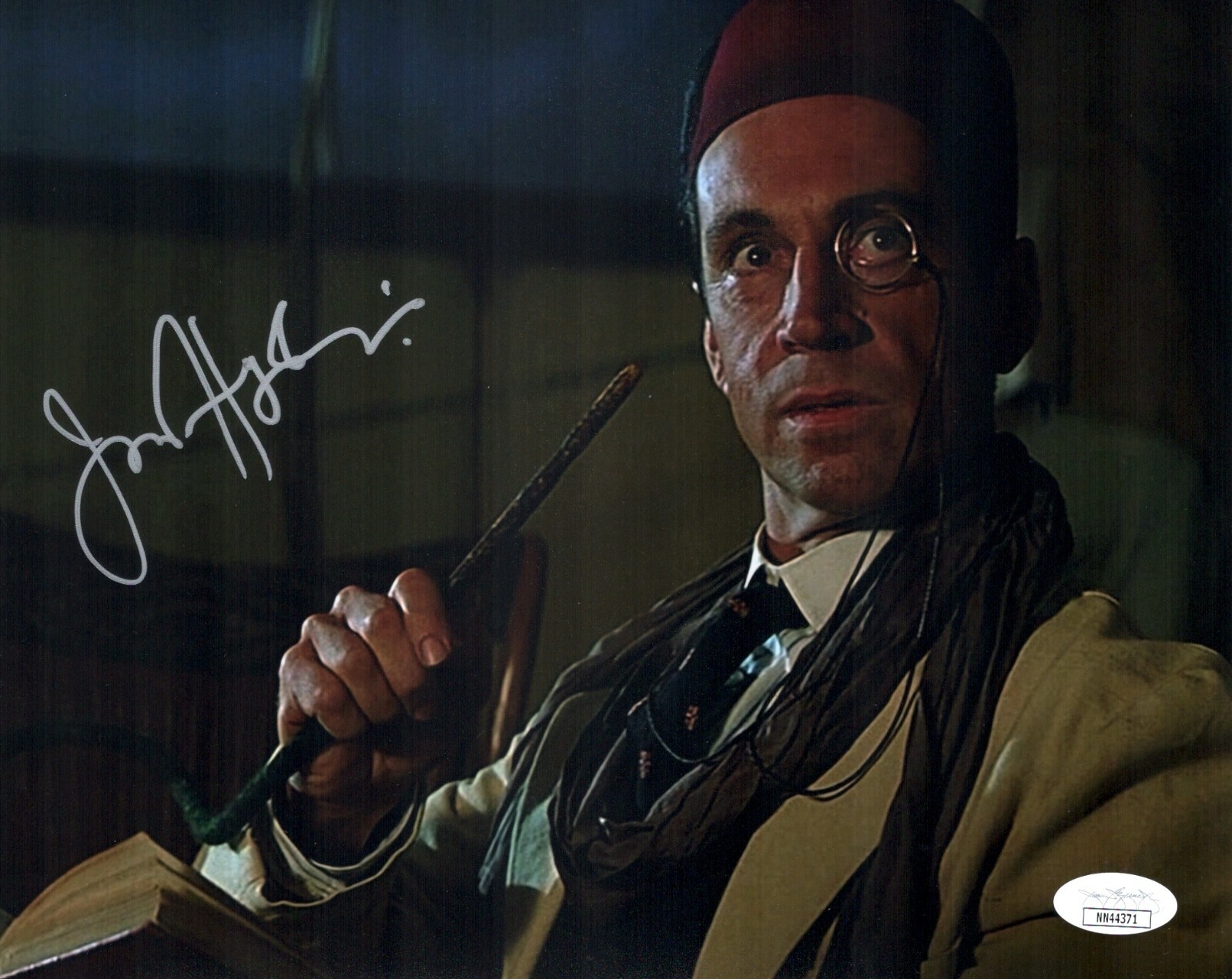 JONATHAN HYDE Signed 8×10 THE MUMMY Dr Chamberlain Autograph JSA COA Cert