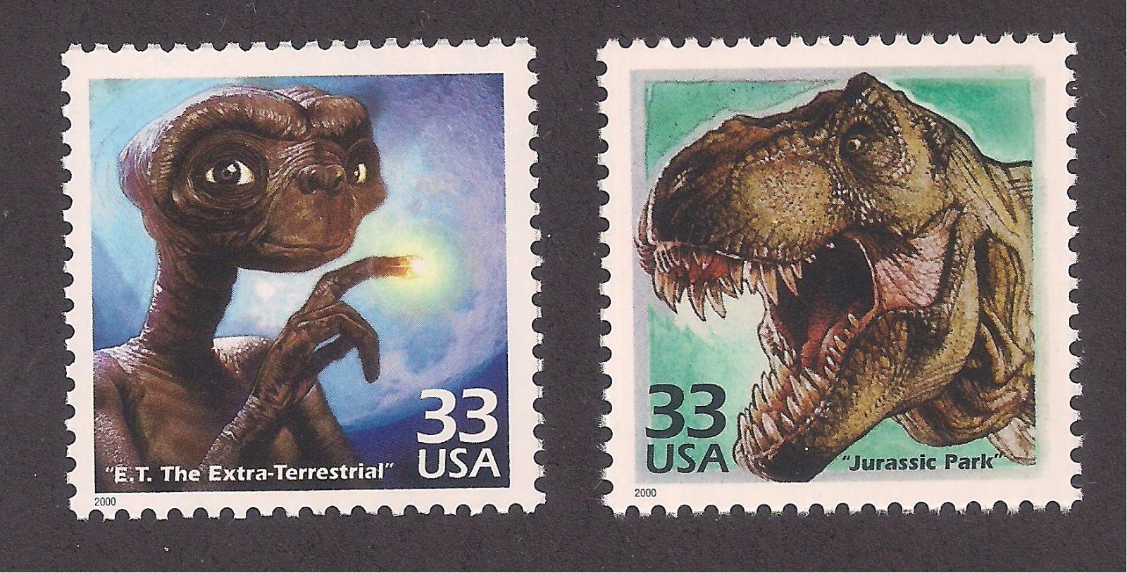 E.T. & JURASSIC PARK – STEVEN SPIELBERG – SET OF 2 U.S. STAMPS – MINT CONDITION