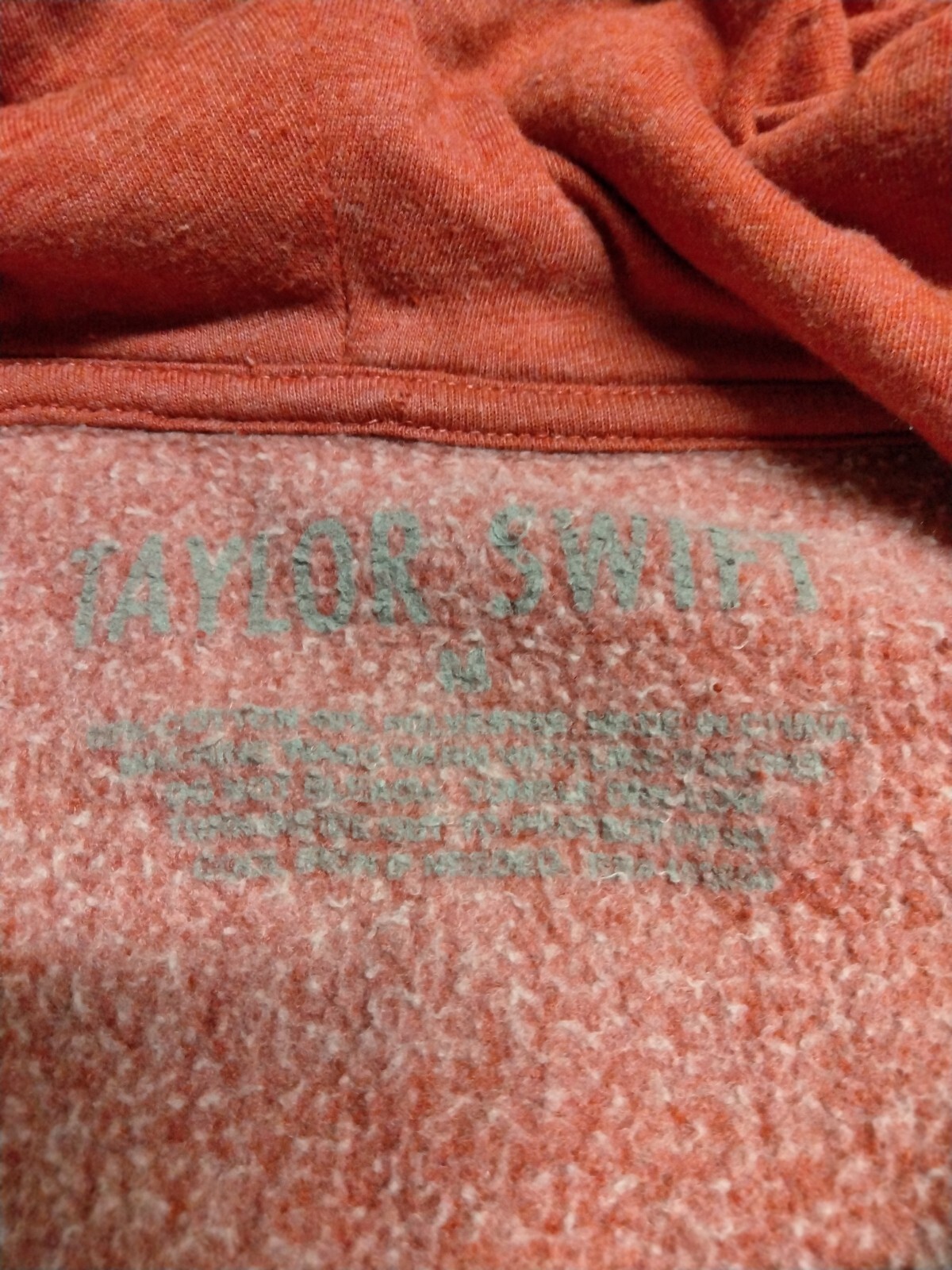 Taylor Swift Taylor’s Version Album Cover Red Hoodie Pullover Size Medium