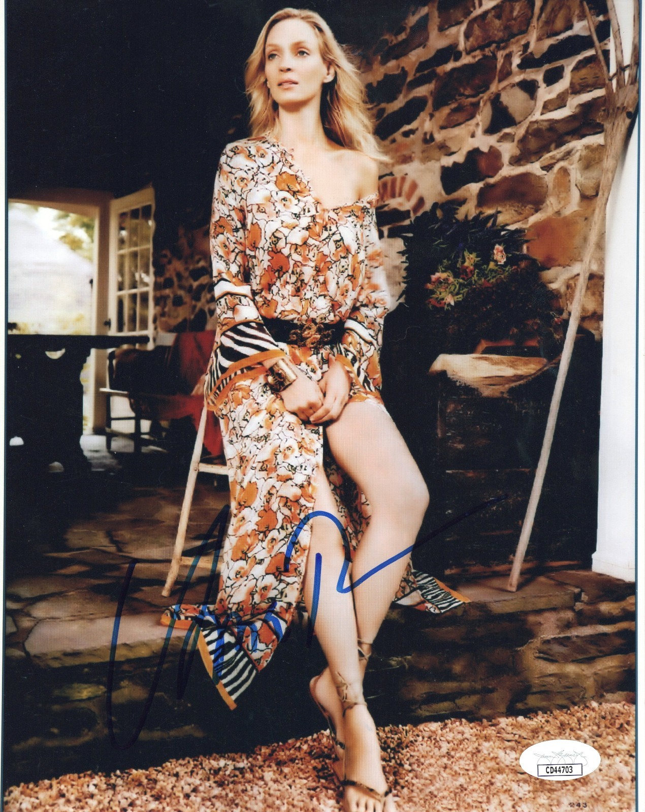 BUY IT NOW SALE!!! Uma Thurman Signed Autographed 8×10 Photo JSA COA!