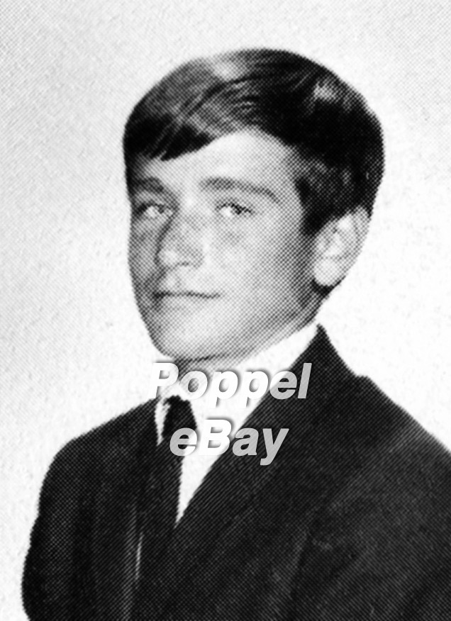 ROBIN WILLIAMS High School Yearbook SOPHOMORE YEAR 7 GREAT PHOTOS