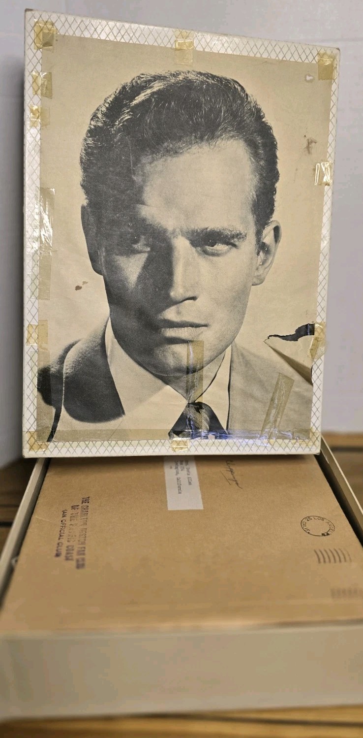 Vintage 1950s Charlton Heston Fan Club Lot – Signed Photo, “The Hestonian” Vol 1