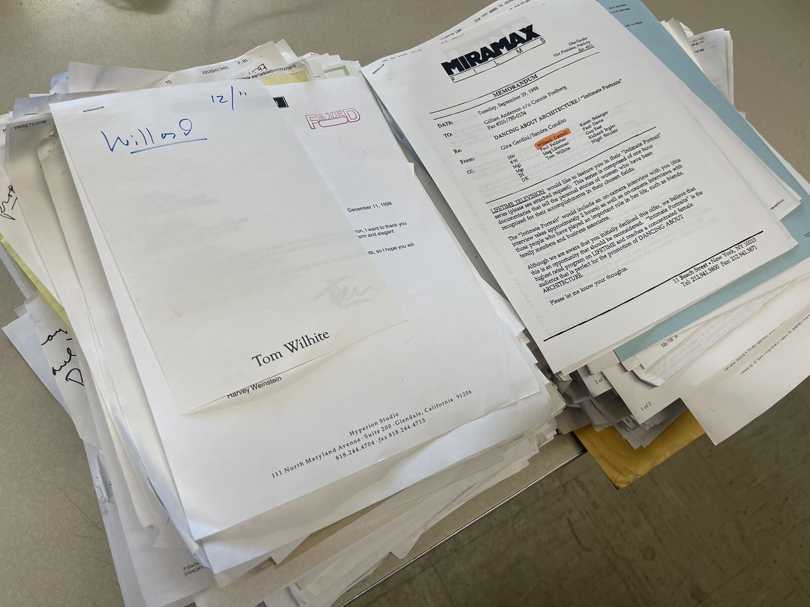 Playing By Heart Movie Memo Lot Angelina Jolie/Tom Wilhite Script Pages Miramax