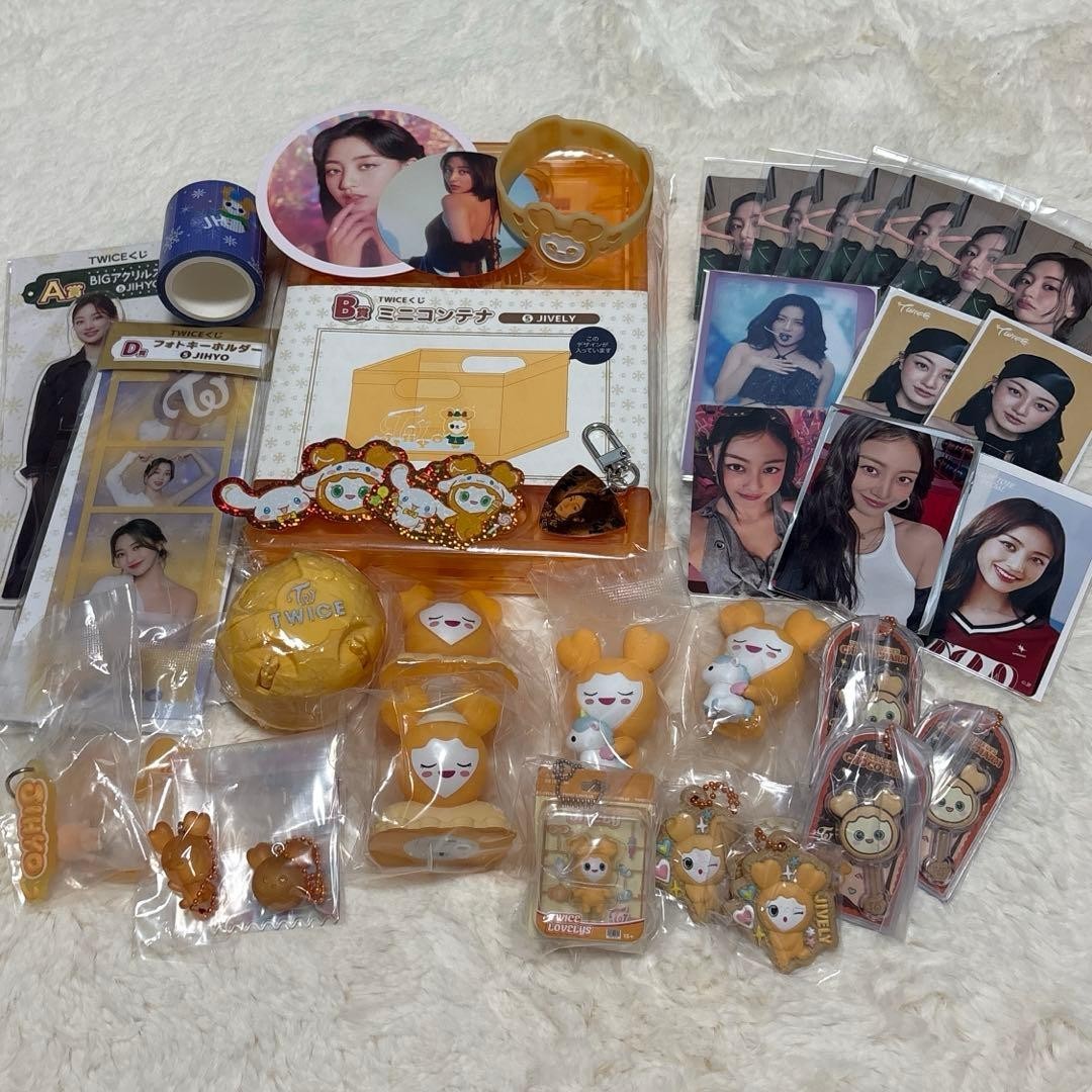 TWICE JIHYO Official Goods Lot Photocard Postcard Album Merch Set K-POP Japan