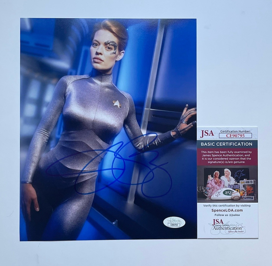 Jeri Ryan Hand Signed 8×10 Photo JSA Authentic Autograph Star Trek Seven Of Nine