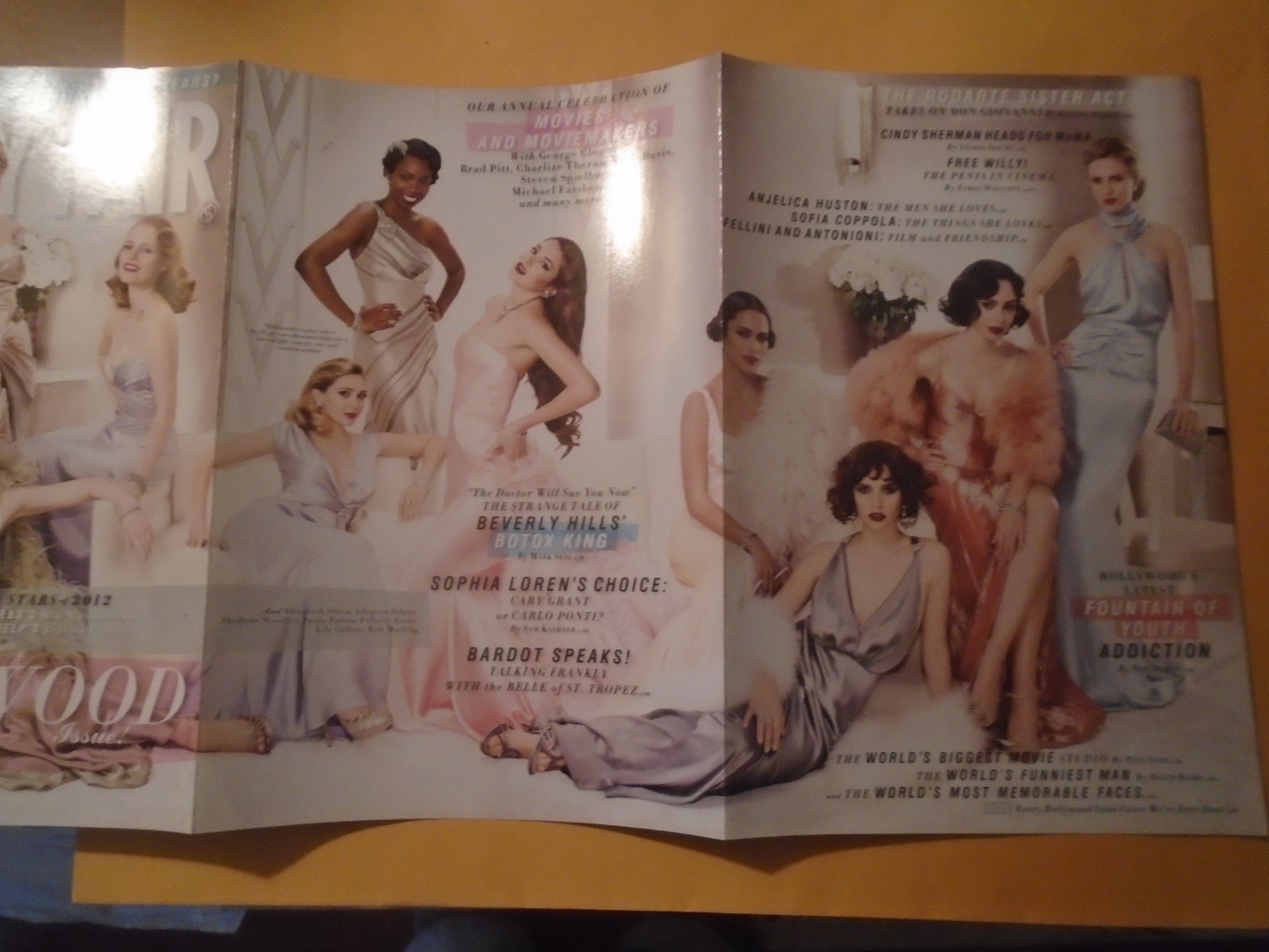 HOLLYWOOD ROONEY MARA LILY COLLINS FELICITY JONES MAR 2012 VANITY FAIR MAGAZINE