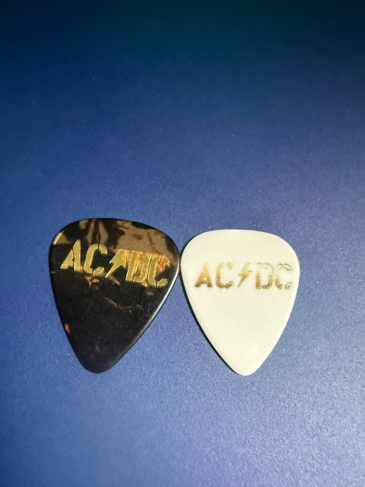 AC/DC – ANGUS – guitar pick set LOT of 2 (two) – SALE!!!!!! VERY RARE!
