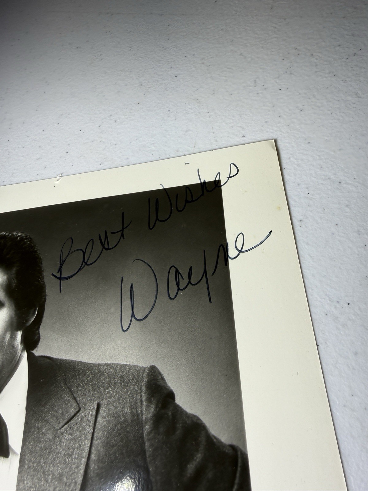 Wayne Newton Autographed 8 X 10 Portrait Signed Photo Glossy Kodak Paper Vegas