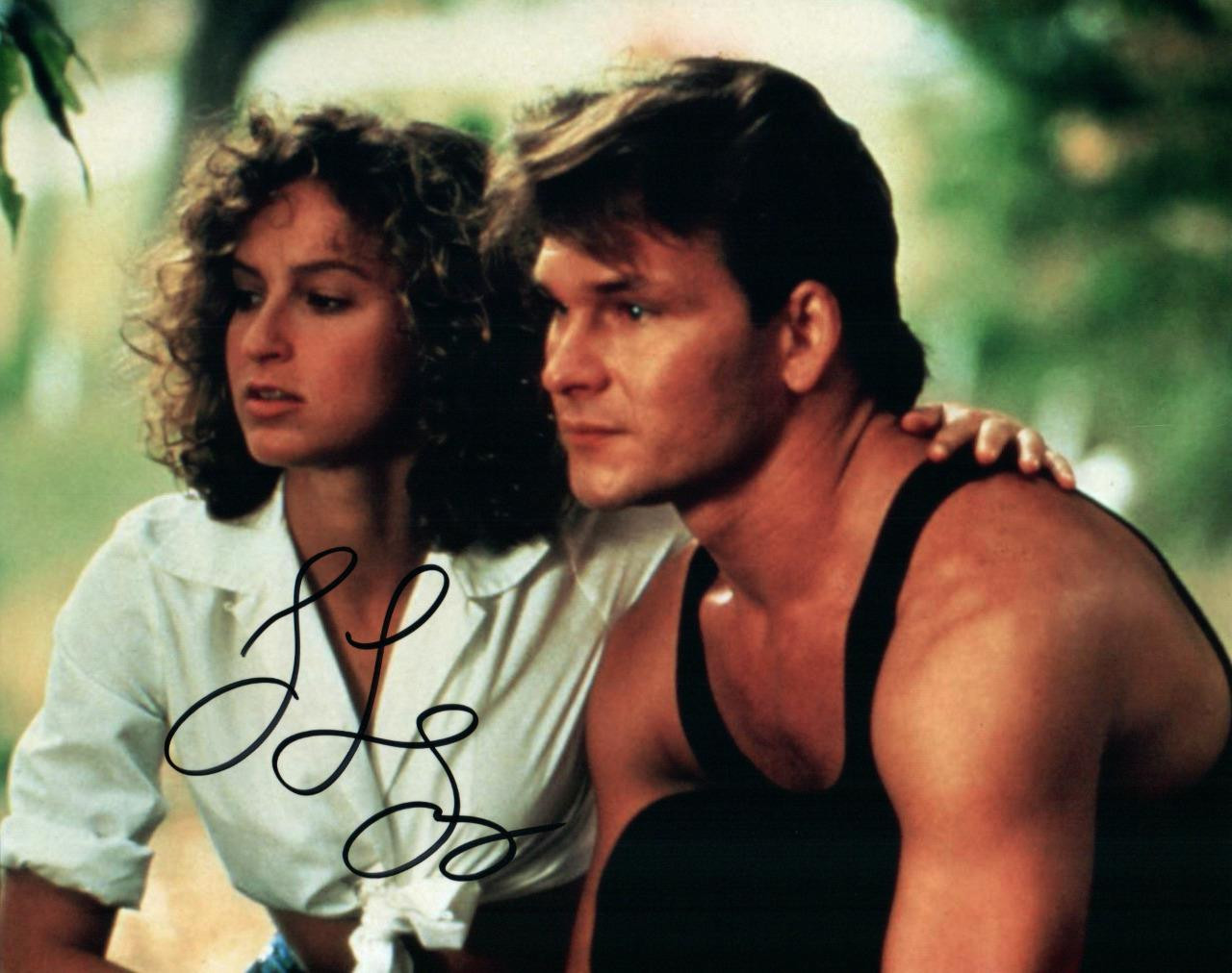 Jennifer Grey autographed 8×10 Photo signed Picture with COA