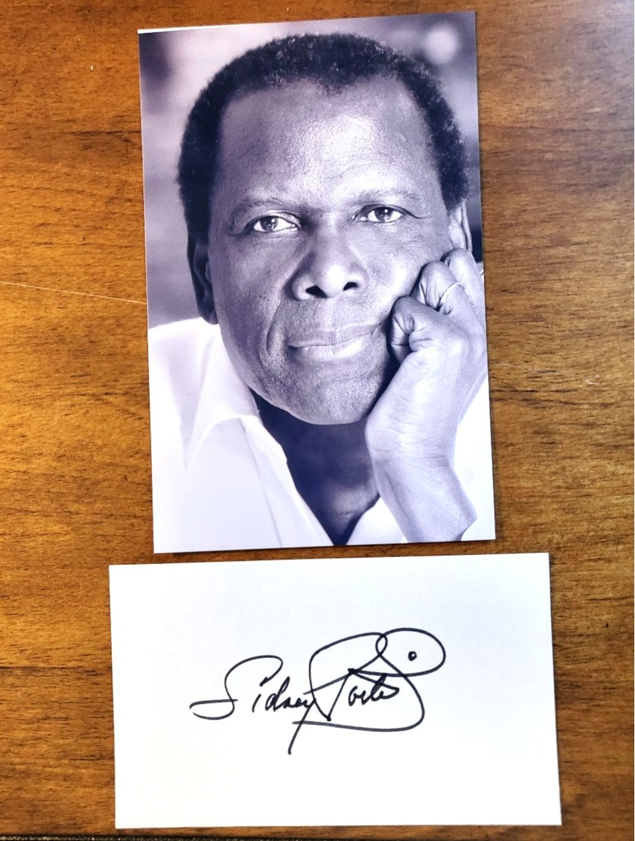 Historic Oscar Winner SIDNEY POITIER Hand-Signed 3 x 5 card with Photo
