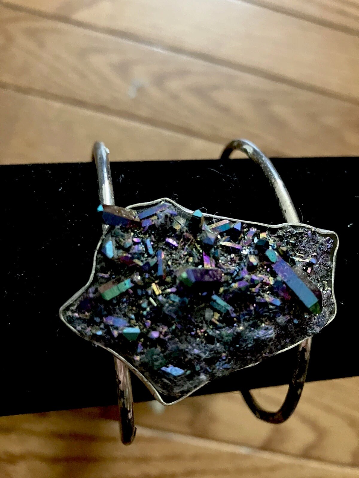JESSABELLE GORGEOUS BRACELET GENIUNE TITANIUM AURA QUARTZ STERLING WIDE CUFF