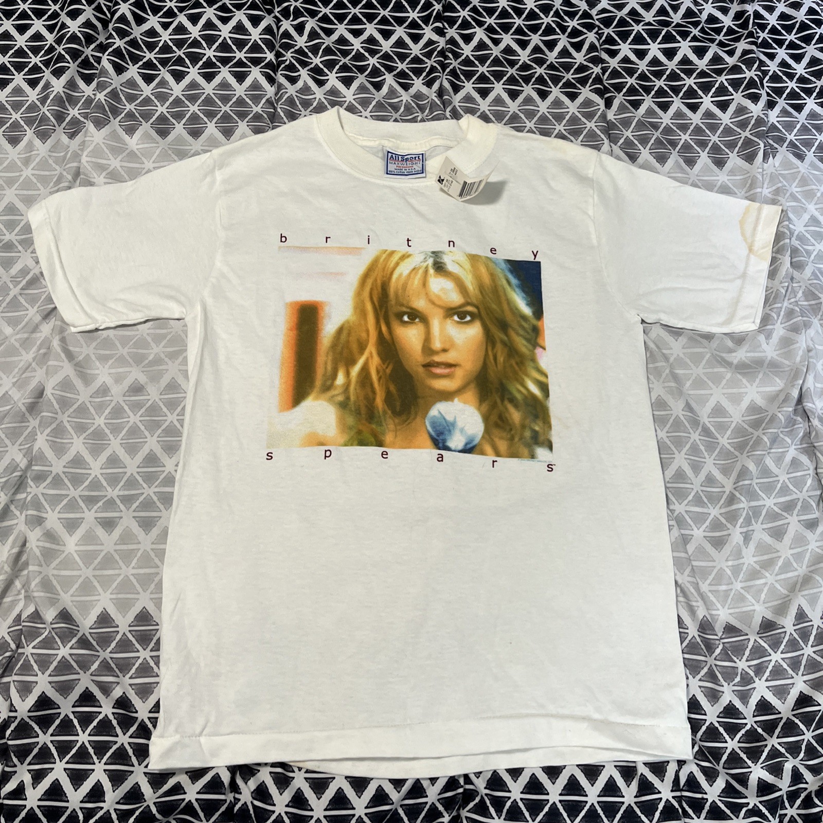 Dead stock Vintage Britney Spears T-Shirt Youth Medium Y2K Rhythm Nation Tour