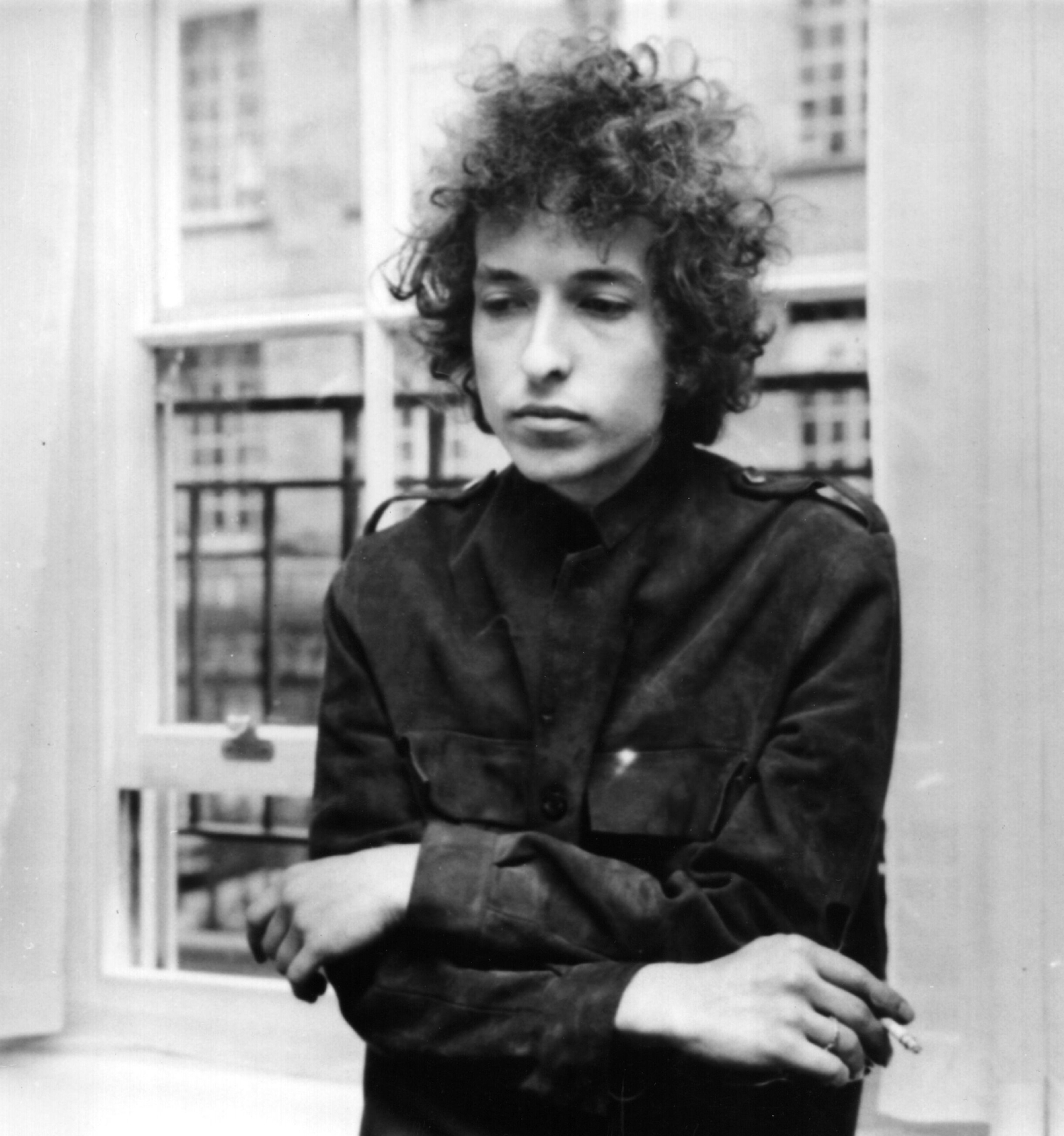Bob Dylan Smoking Thoughtful 8×10 Picture Celebrity Print