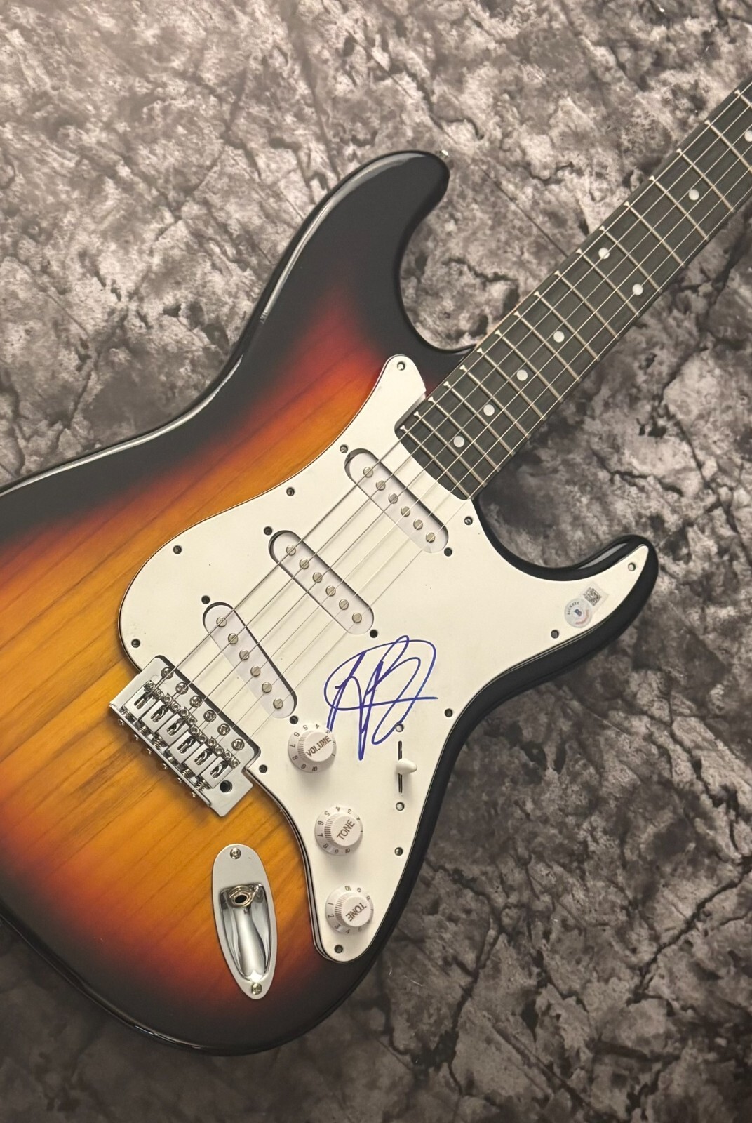 BAS Lightning Bolt Star * JAKE BUGG * Signed New Electric Guitar COA
