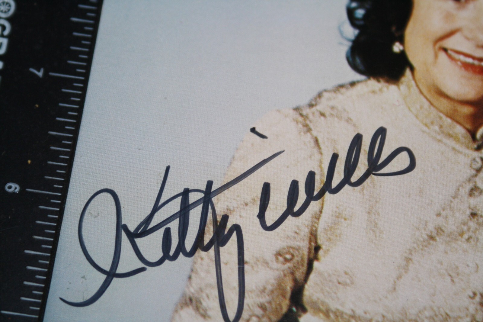 VINTAGE KITTY WELLS JOHNNY WRIGHT SIGNED PRINT COUNTRY MUSIC LEGENDS WOW 8X10.5″