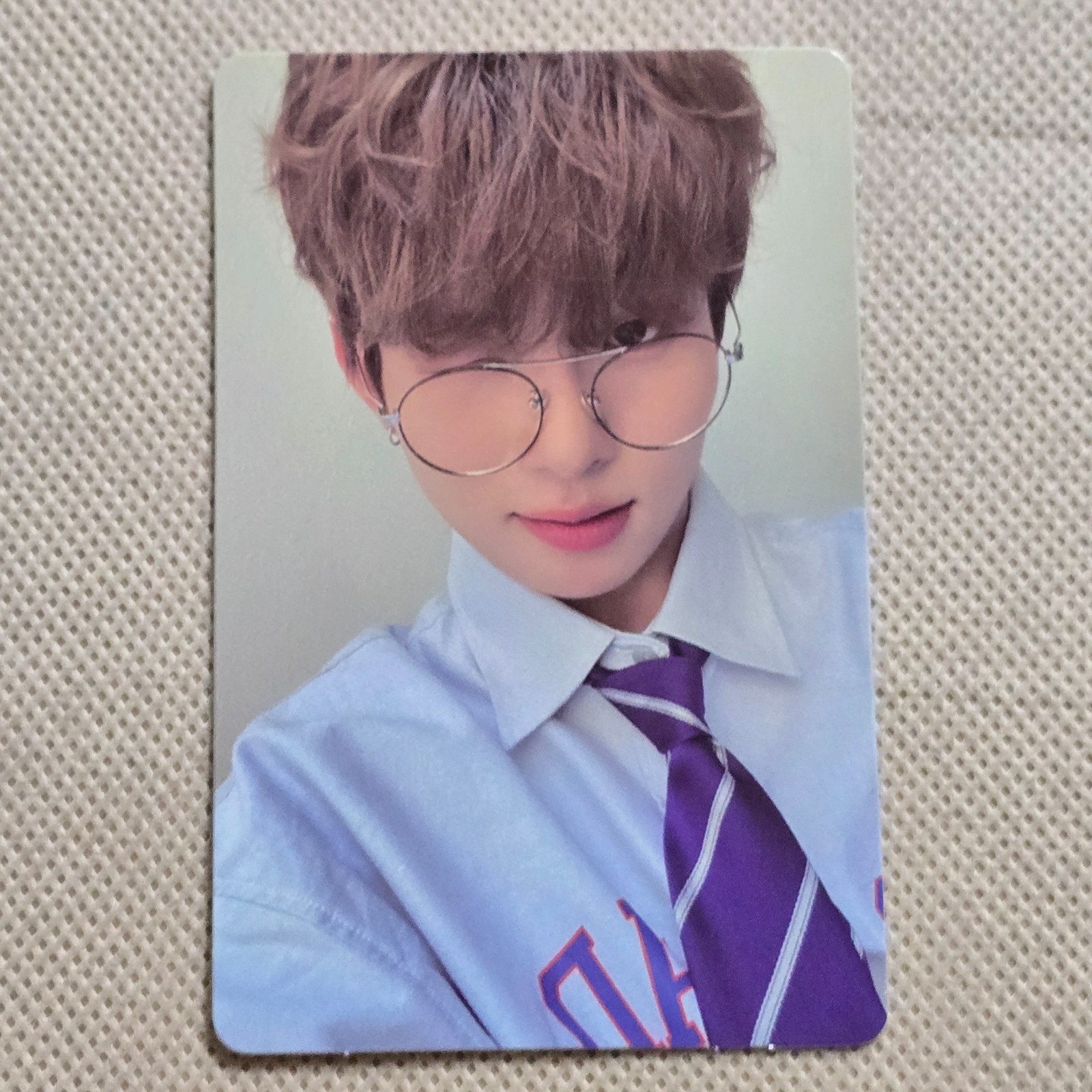BLANK2Y 1 ST Mini Album K2Y 1: CONFIDENCE ‘THUMBS UP ‘ ALBUM ORIGINAL PHOTOCARD