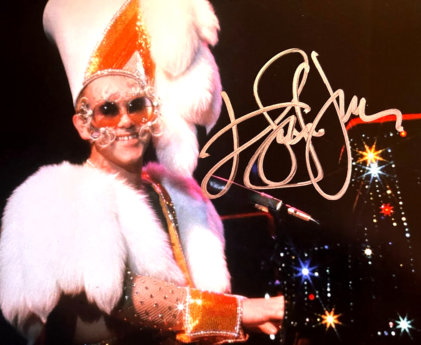 ELTON JOHN Signed Photo 8×10 inches Authentic Autograph with COA Certificate