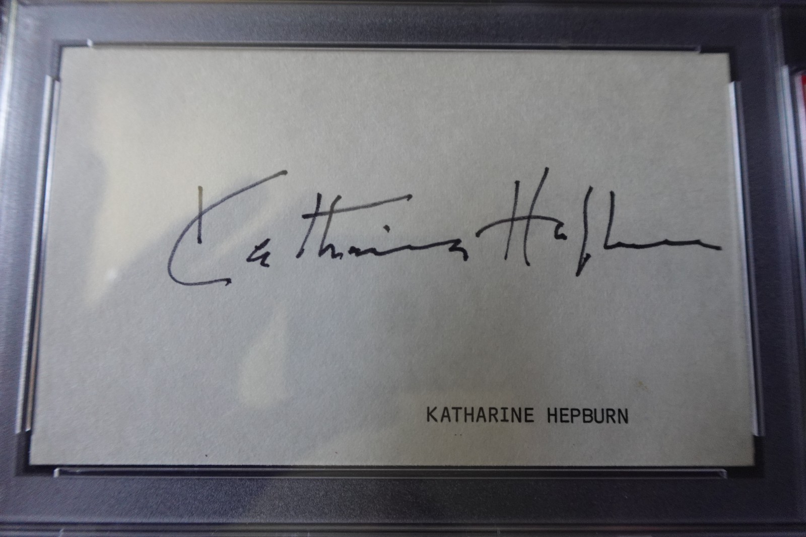 Katharine Hepburn Hollywood Film Movie Actress Autographed 3×5 Card PSA SLAB