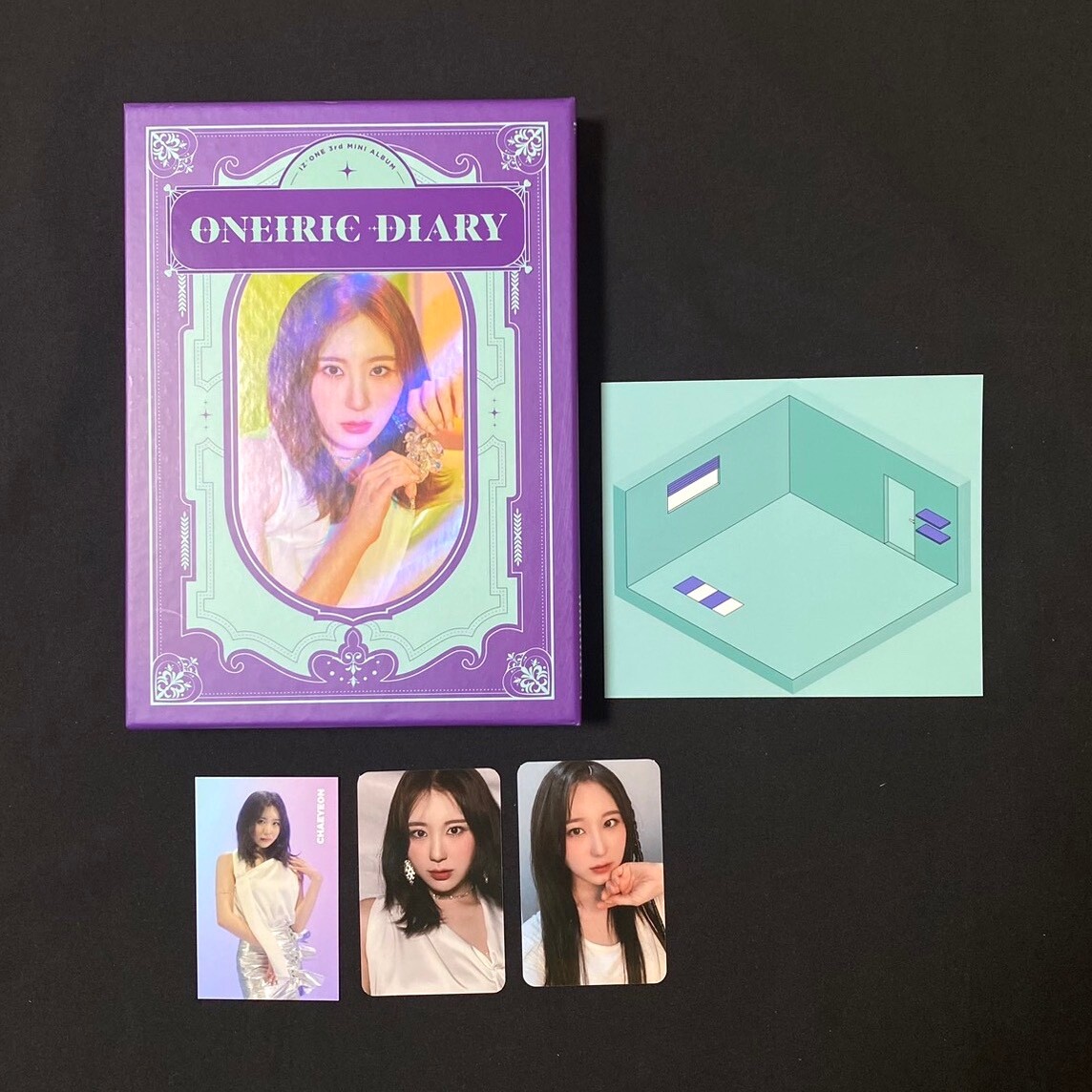 iz*one 3rd Mini Album oneiric diary Chaeyeon set Oneiric ver. 3photo cards IZONE