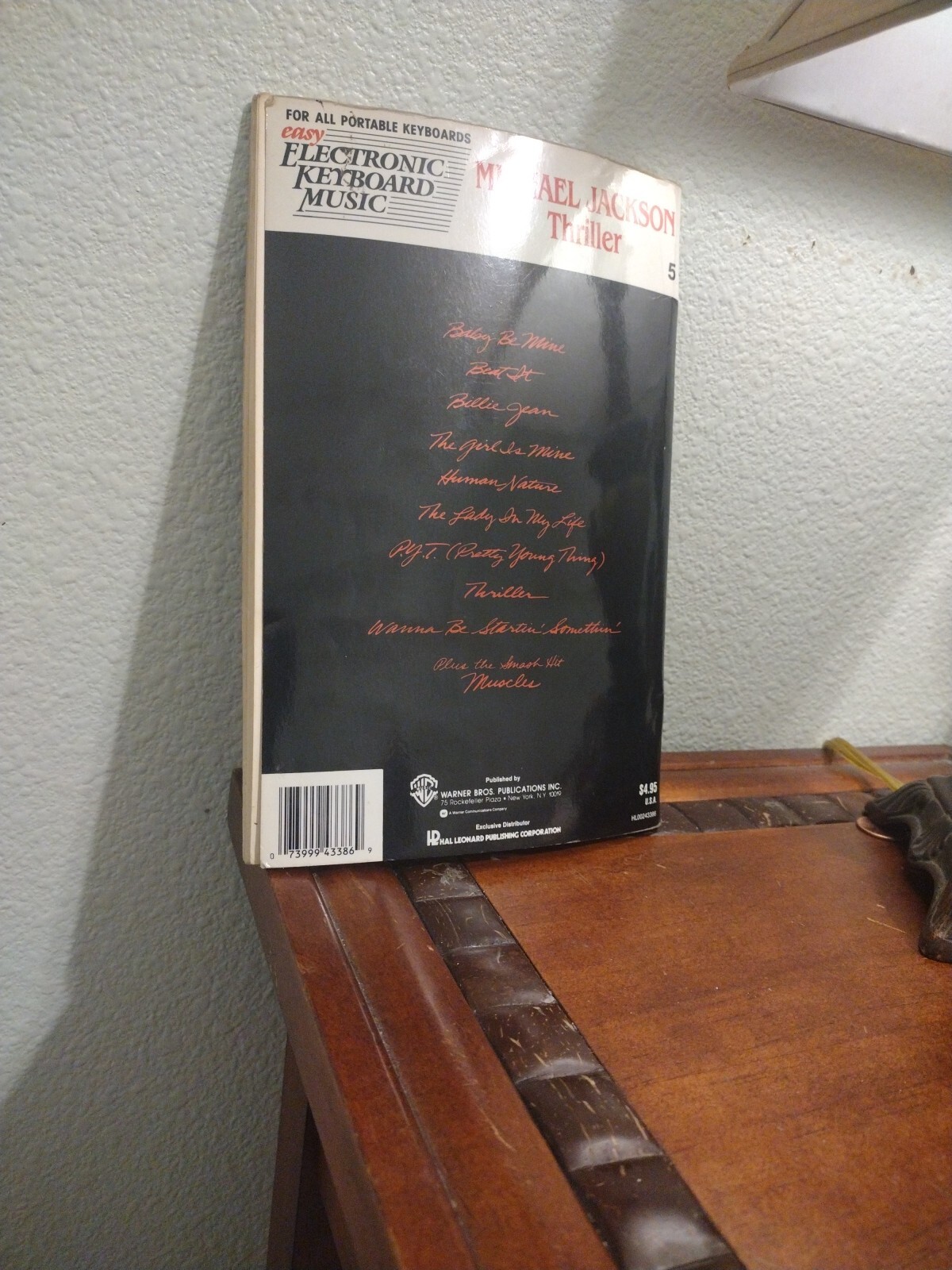 Michael Jackson: Thriller Songbook Electronic Keyboard Sheet Music Book Rare