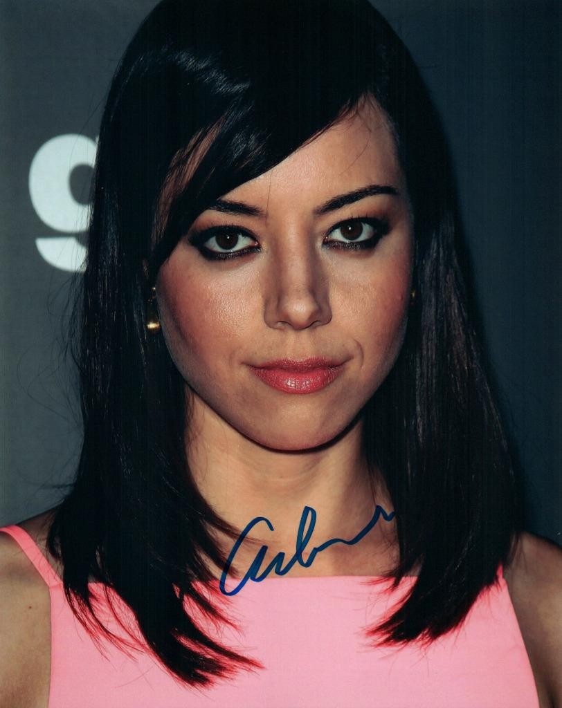 Aubrey Plaza signed 8×10 Photo Pic autographed Picture with COA