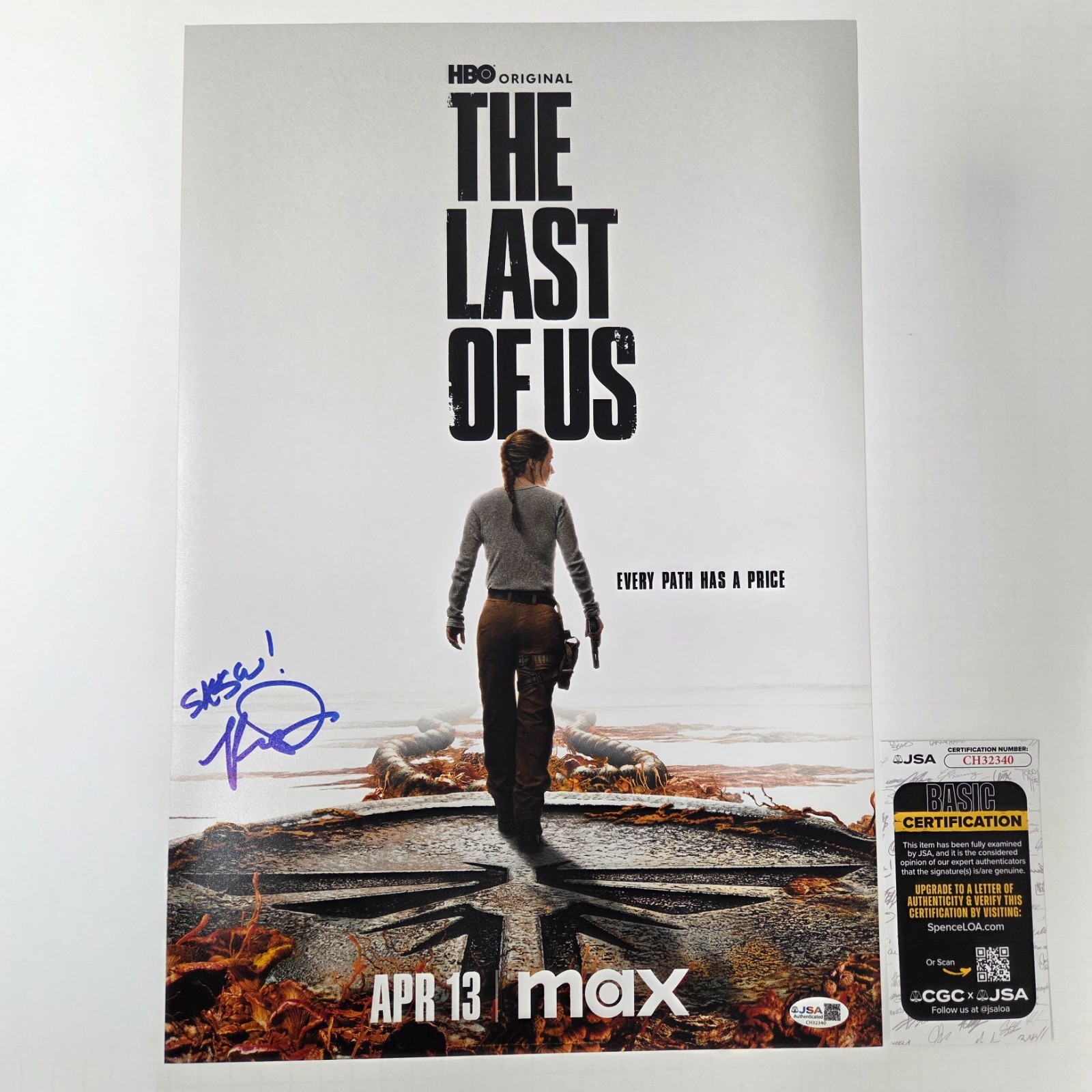 KAITLYN DEVER Authentic Hand-signed “THE LAST OF US ~ABBY” 12×18 Photo (JSA COA)
