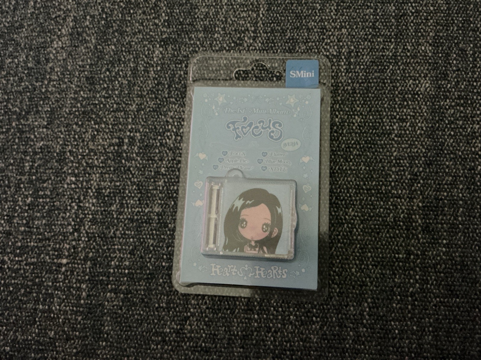 HEARTS2HEARTS Mini CD Album Yuha Version (Photocard Included)