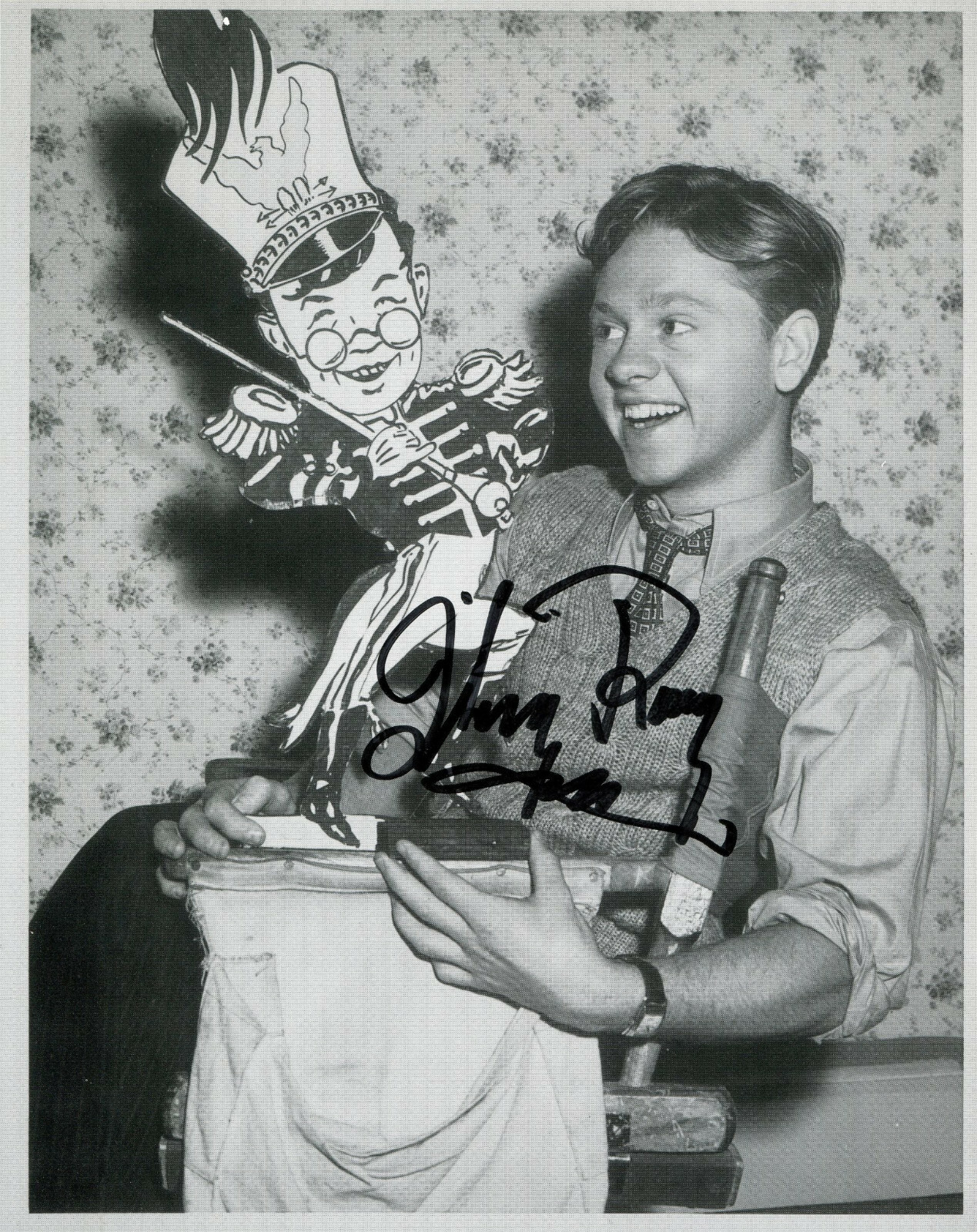 MICKEY ROONEY – Great Photo of the Young Actor – SIGNED In Person