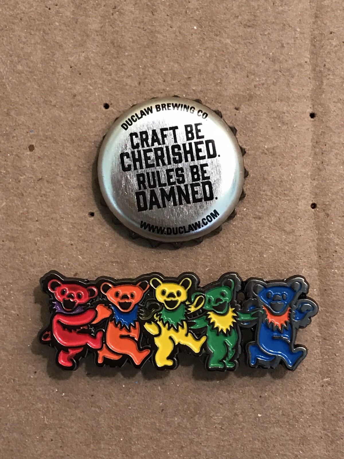 Grateful Dead Dancing Bears Pin. Hat Pin. Steal Your Face. High Quality!