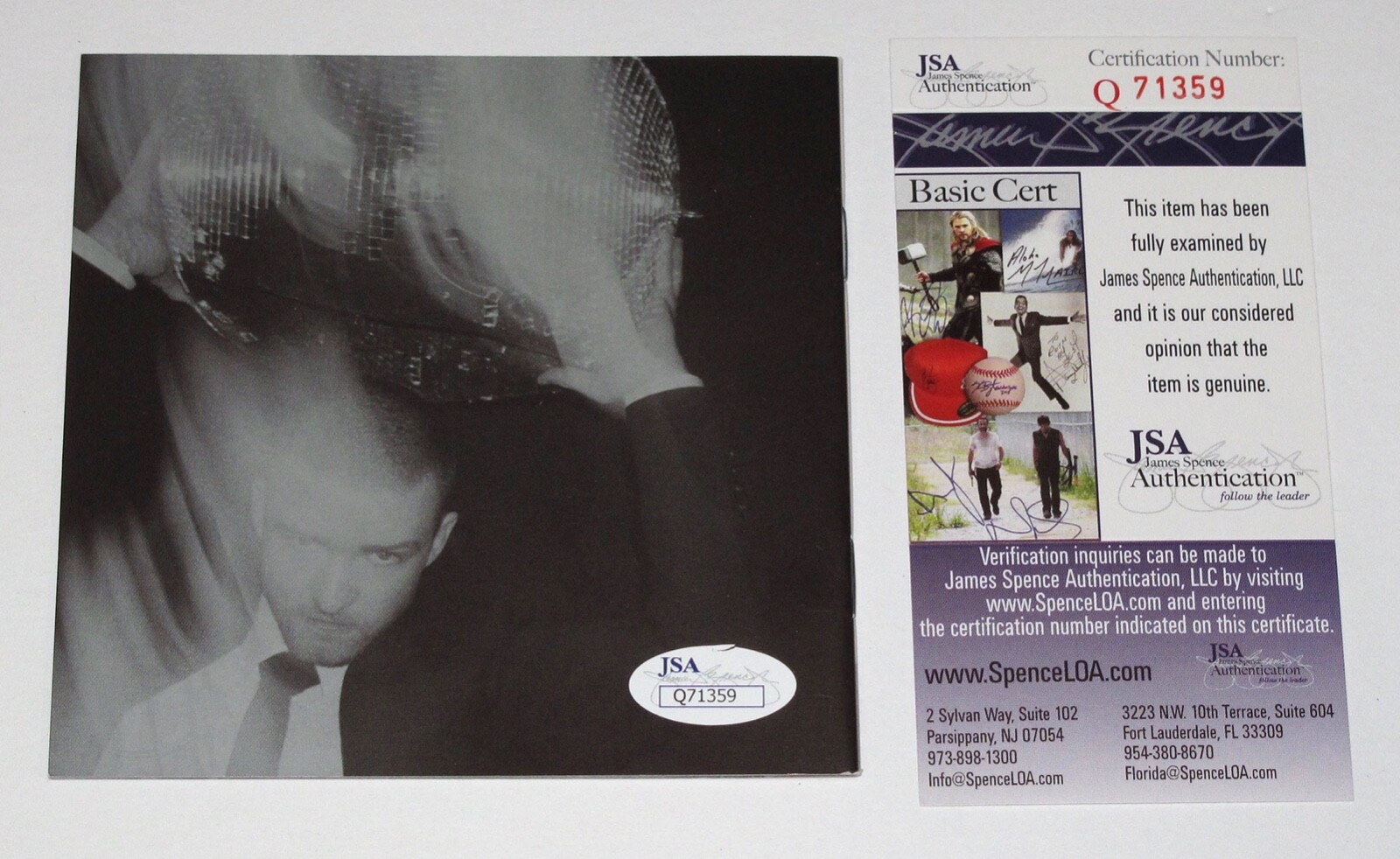 Justin Timberlake signed “FUTURESEX/ LOVESOUNDS” CD Booklet Proof JSA COA