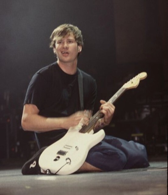 Atticus Broken Heart Sticker Tom Delonge Mark Hoppus Blink 182 Fender Strat