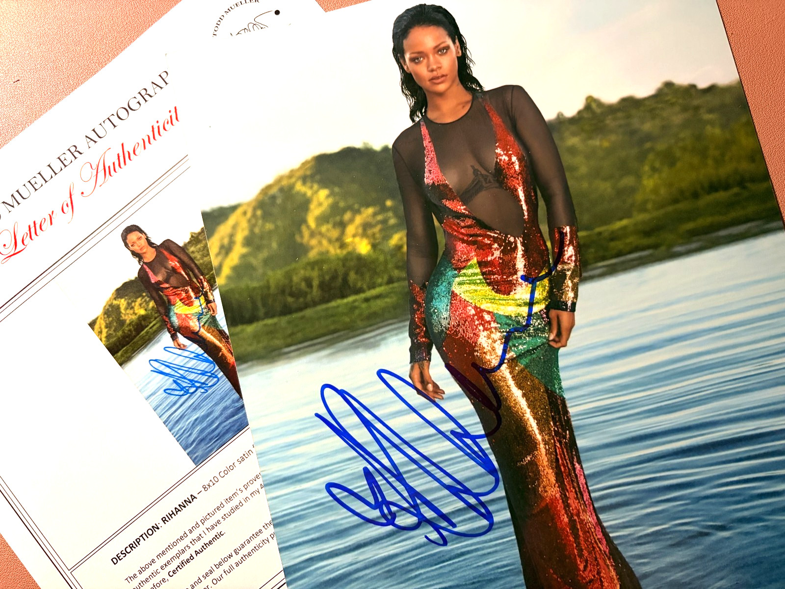 Rihanna Signed•Magazine Photo shoot:2022 May•8×10•Todd Mueller Autographs Cert