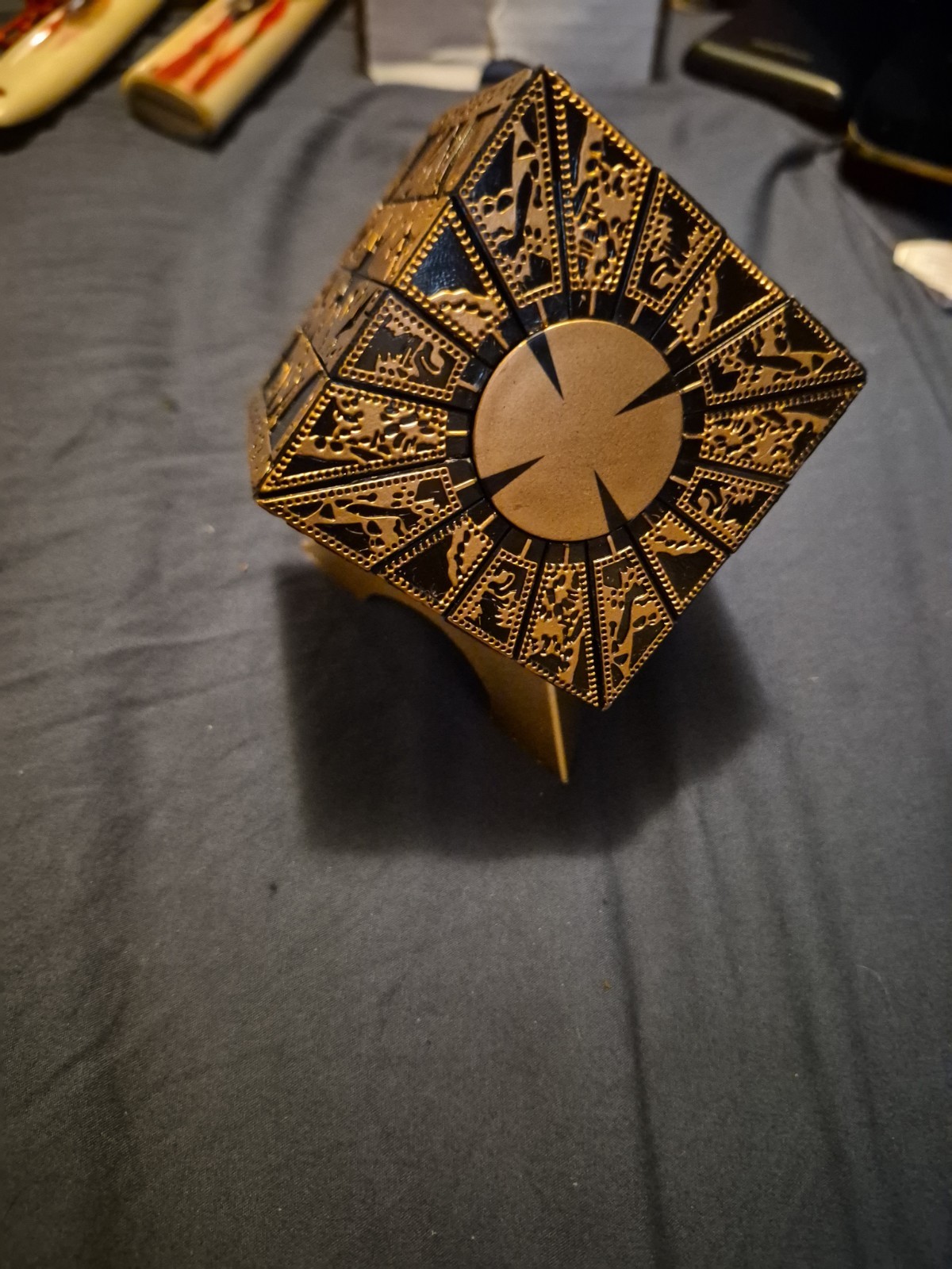 Hellraiser Puzzle Box Configuration w/ Stand FULL SIZE Actually Changes Shape
