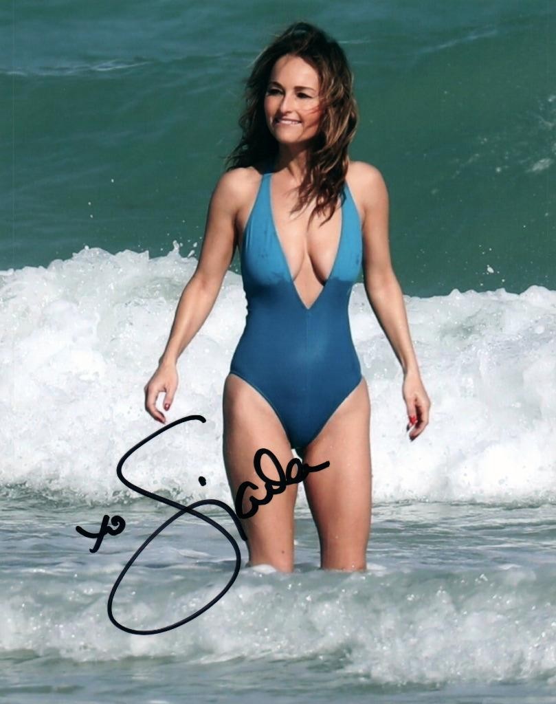 Giada De Laurentiis signed 8×10 Picture autographed Photo Pic and COA