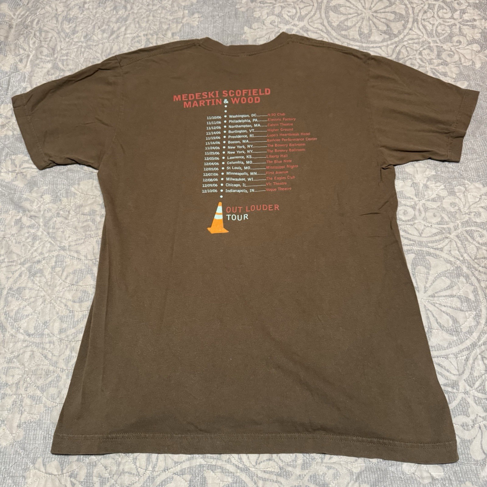 Vintage 2006 Medeski Martin Wood Scofield Out Louder Tour Mens T-Shirt L