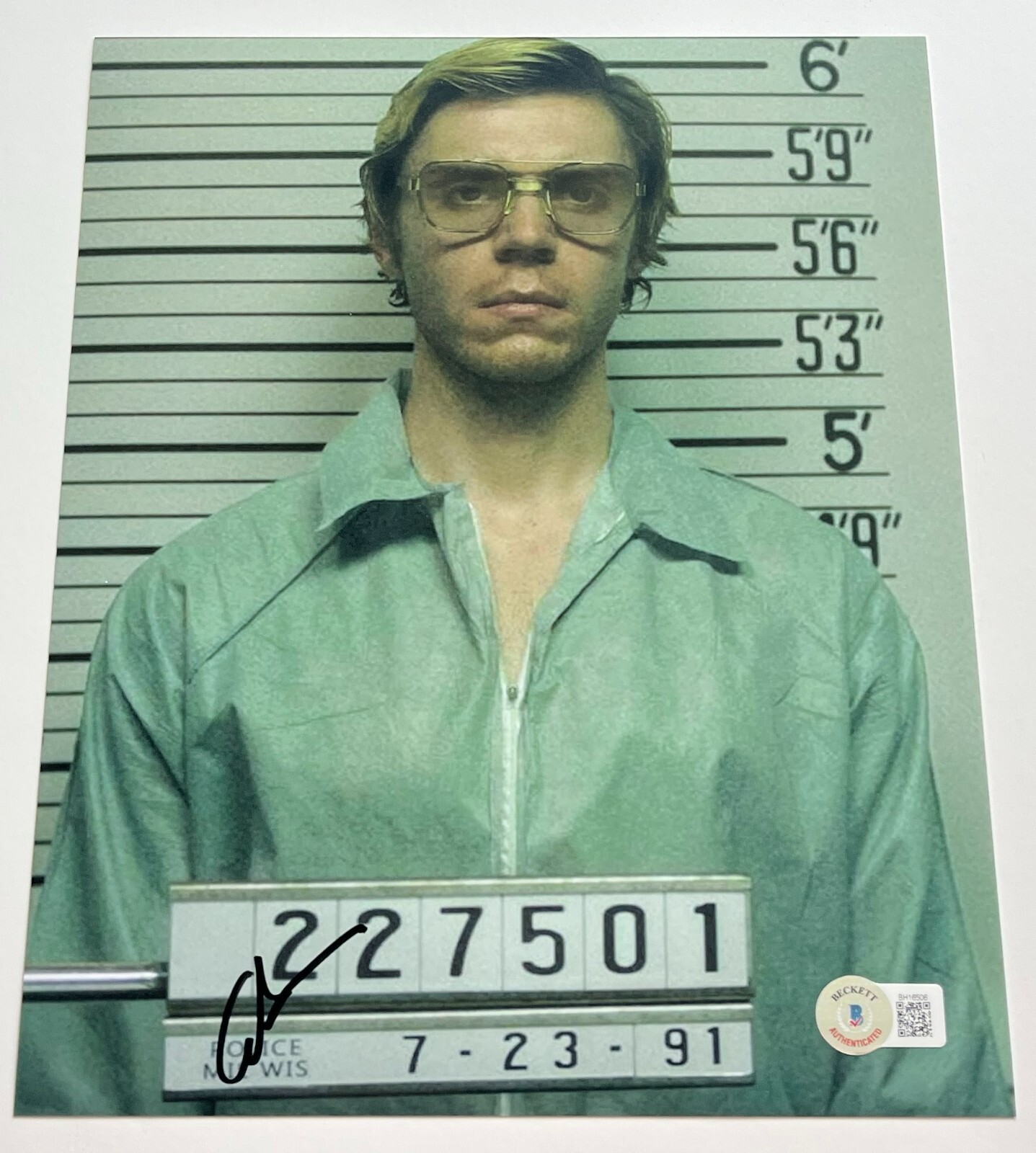EVAN PETERS SIGNED MONSTER THE JEFFREY DAHMER STORY 8×10 PHOTO AUTOGRAPH w/PROOF