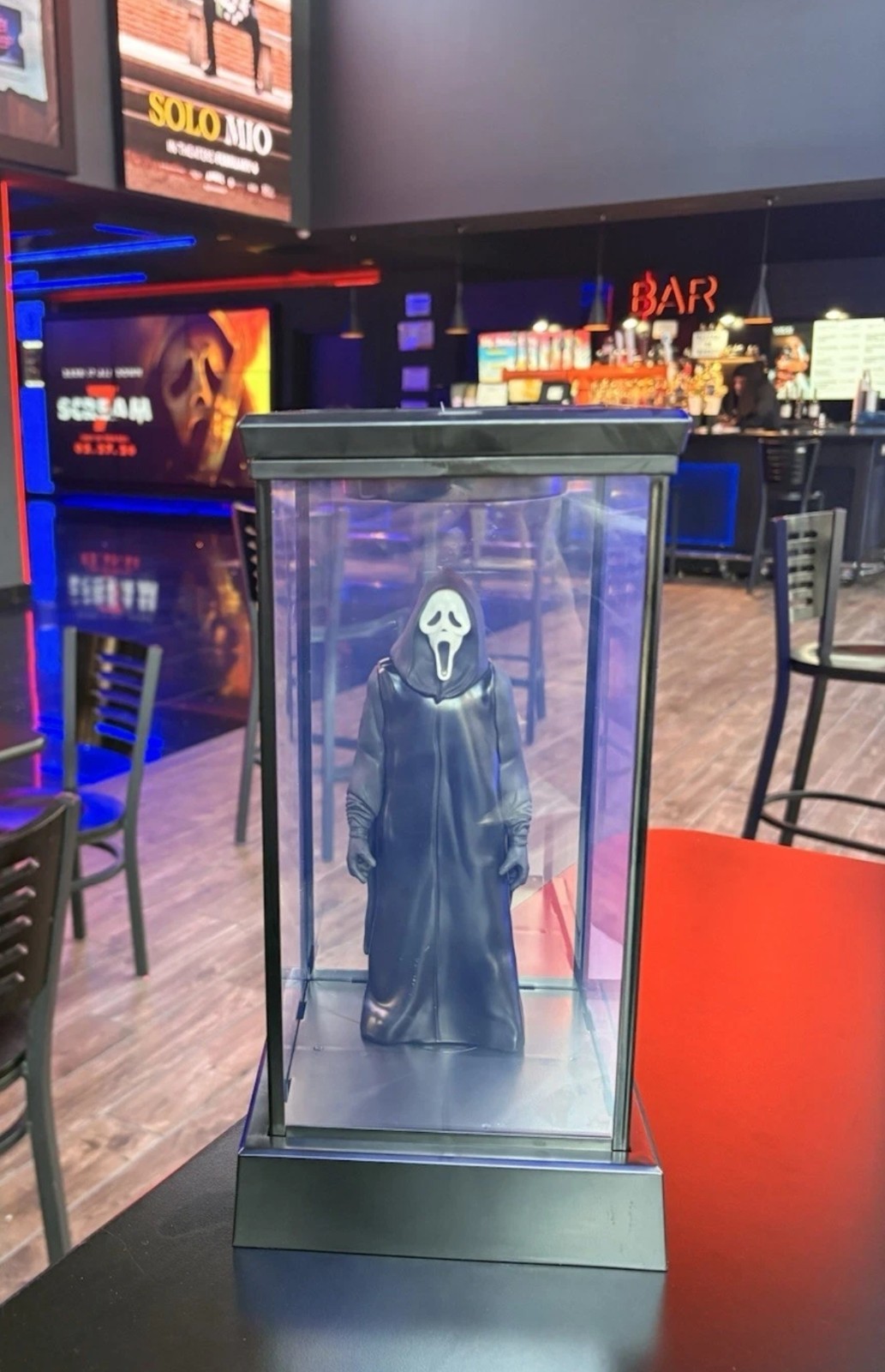Scream 7 Ghostface Display Case LED Popcorn Bucket Light Up Regal Theaters 2026