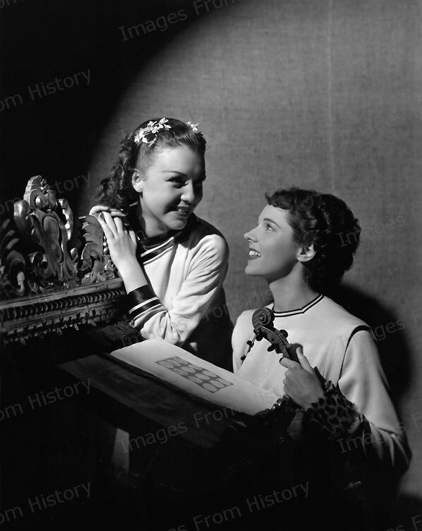 8×10 Print Jane Wyatt & Margo Lost Horizon 1937 by Valente #JWMD