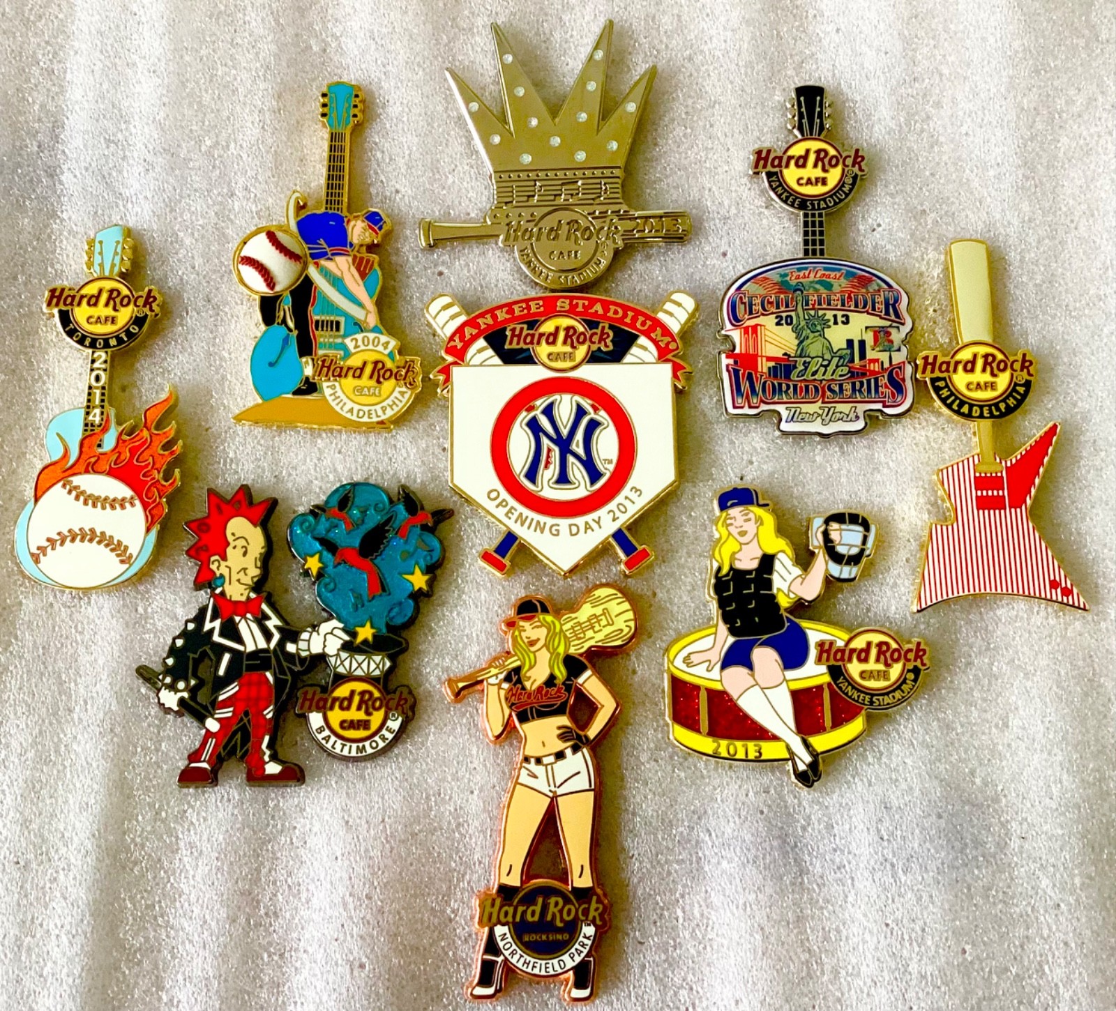 HARD ROCK CAFE MAJOR LEAGUE BASEBALL SEXY BLOND GIRLS & GUITARS LE 9 PIN LOT