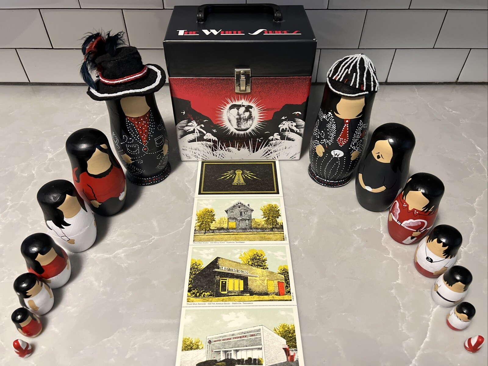 The White Stripes Nesting Dolls Set Jack Meg 7” Jones Record Box Third Man Cards