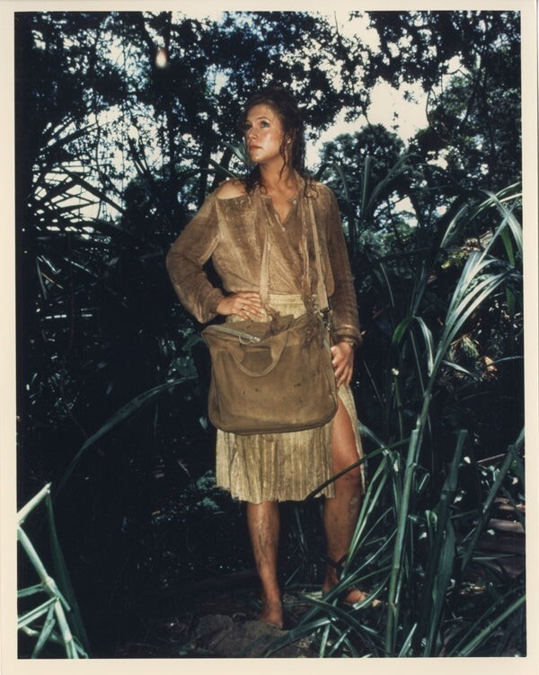 Kathleen Turner Romancing the Stone Leggy Scene in Jungle Vintage 8×10 Photo