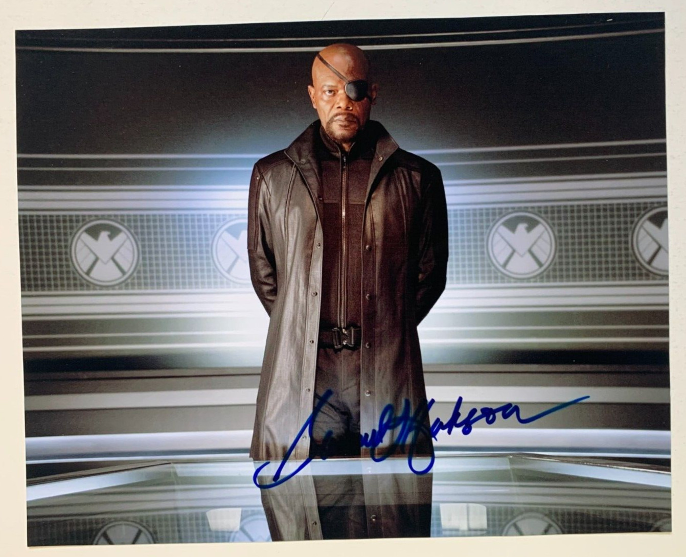 SAMUEL L. JACKSON “Nick Fury” signed photo, with COA, 8×10, The Avengers