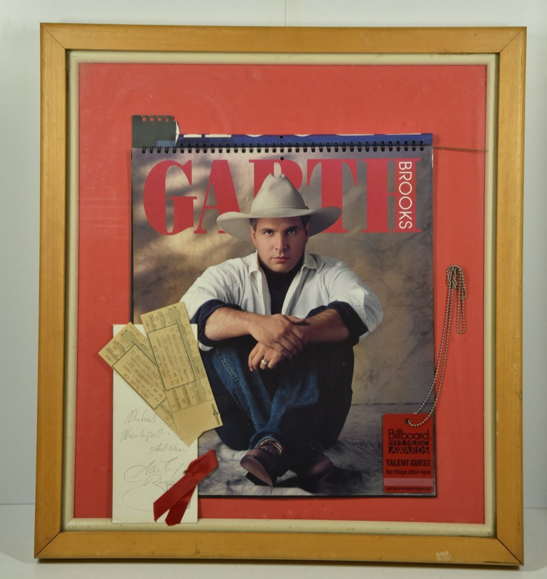 Garth Brooks Autograph Shadow Box Art Billboard Music Awards 1993 Talent Guest