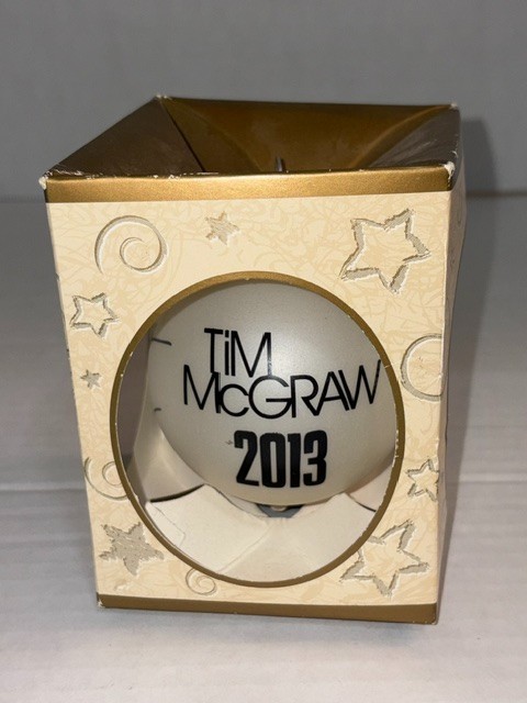 Tim Mcgraw 2013 Autographed Signed Christmas Ornament Glass Ornament