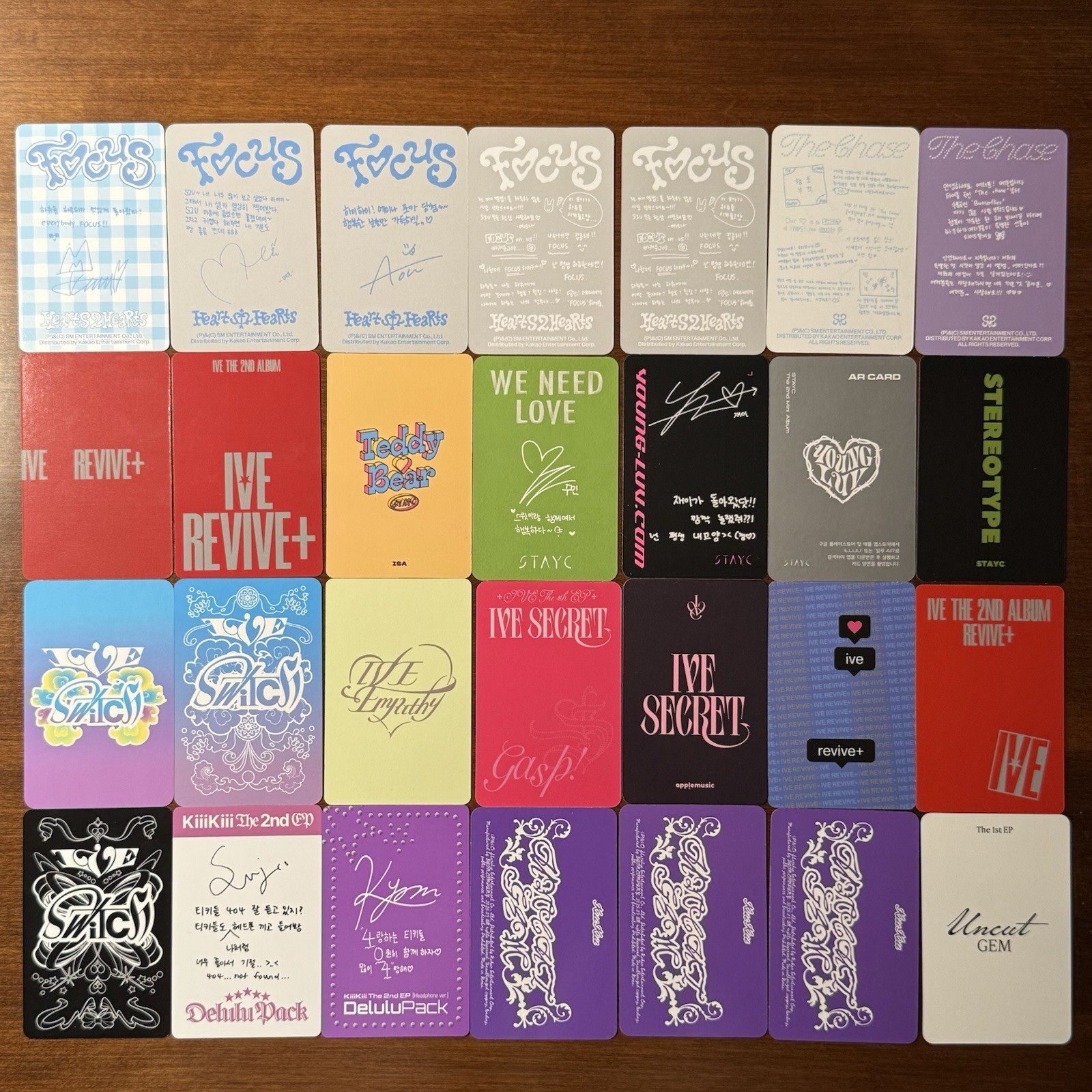 H2H HEARTS2HEARTS Ana Yeon Juun STAYC J Isa IVE Gaeul Rei KIIIKIII photocards
