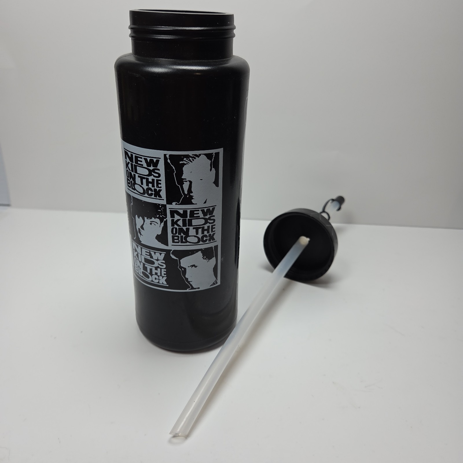 1989 New Kids on the Block Black Tour Water Bottle Vintage NKOTB