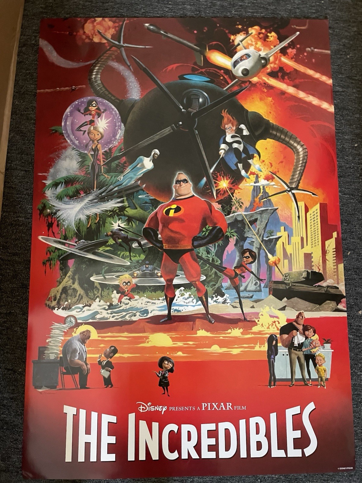 RARE Orignal Robert McGinnis illustrated The Incredibles Advance VF Poster