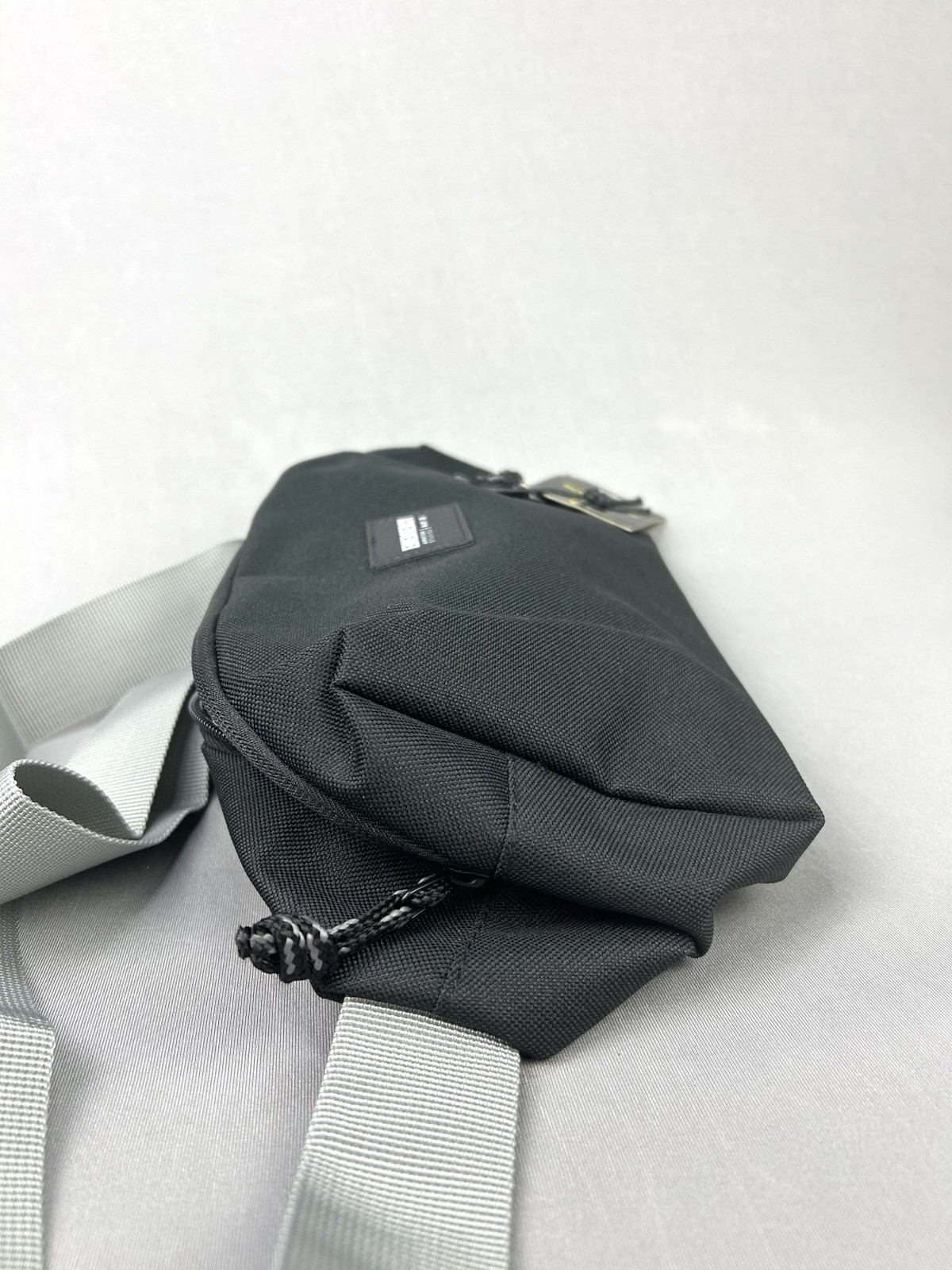 Emergency Movie Amazon Studios Promo Slater Capsule Belt Bag Fanny Pack NWT