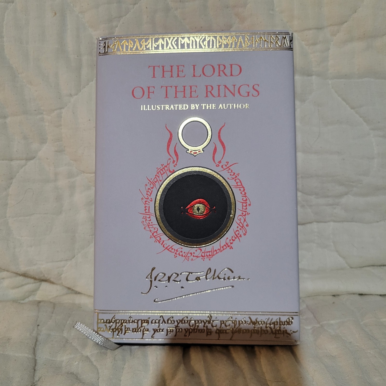 Lord of The Rings Illustrated By JRR Tolkien Book Signed By Frodo Sam and Gimli