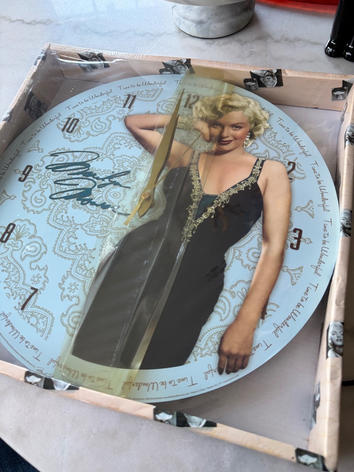 Marilyn Monroe Glass Wall Clock 2008 Time To Be Wonderful New Sealed In Box